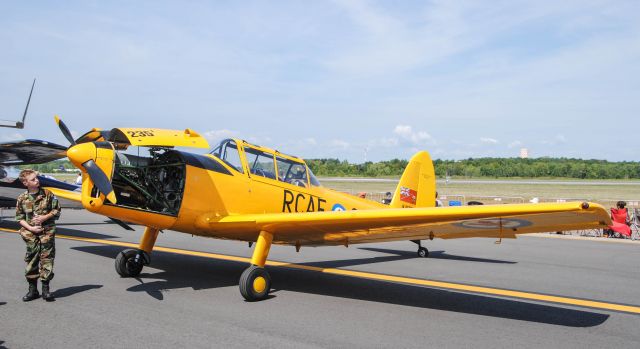 — — - New York Air Show at Stewart International Airport (SWF/KSWF) in New Windsor, Ny.  