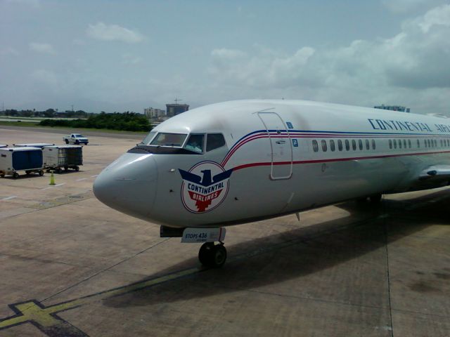 N436 — - standing on jetway receiving flight