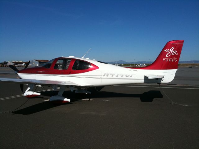 Cirrus SR-22 (N414CP)