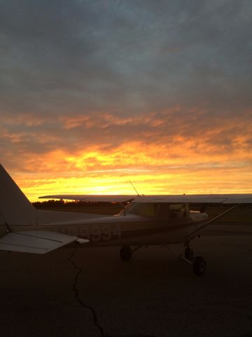 Cessna 152 (N89934) - Sunset on N89934 on the ramp 