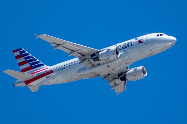 Airbus A319 (N753US) - American 546 (AAL546) departs Reno en route to Phoenix on Thursday, August 13, 2020