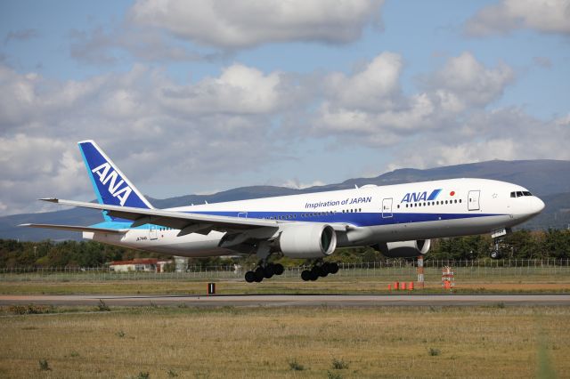 Boeing 777-200 (JA744A) - October 09, 2023:HND-HKD.