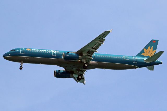 Airbus A321 (VN-A331)