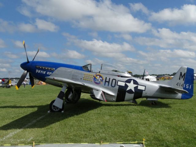 North American P-51 Mustang (N5427V)