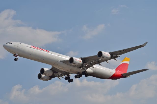 Airbus A340-600 (EC-KZI) - Airbus A340-642X EC-KZI MSN 1017 of Iberia on approach to Mexico City International Airport (04/2019).