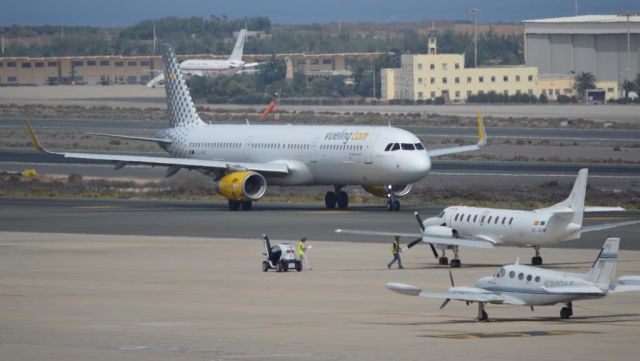 Airbus A321 (EC-MGY)