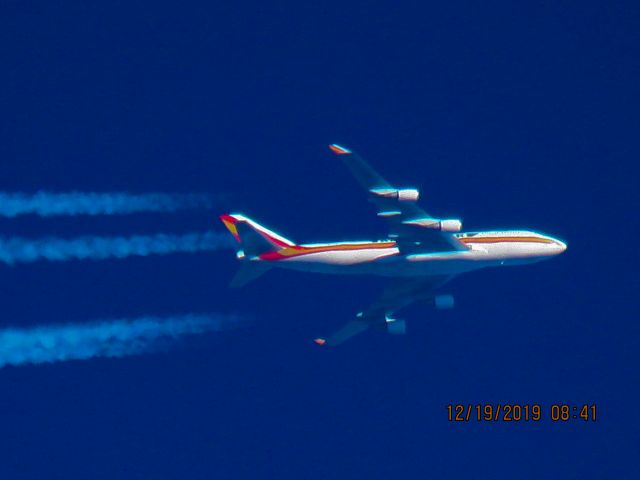 Boeing 747-400 (N745CK)