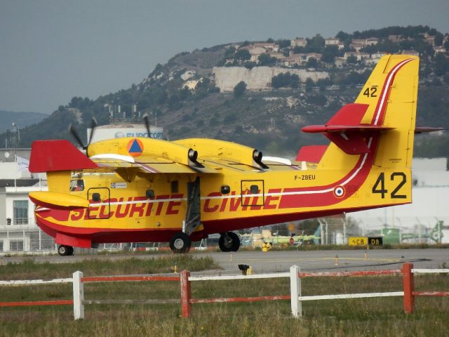 Canadair CL-415 SuperScooper (F-ZBEU)