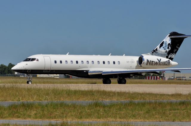 Bombardier Global Express (VP-CNY)