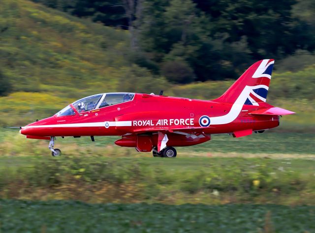 Boeing Goshawk (XX323) - Red Arrow team landing after performance.