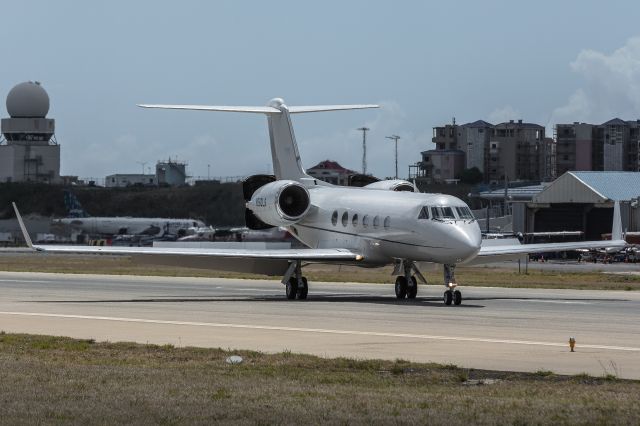 Gulfstream Aerospace Gulfstream IV (N960LS)