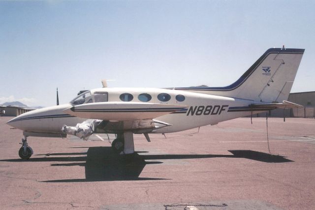 Cessna 421 (N88DF) - Seen here in Aug-04.br /br /Registration cancelled 17-Jan-18 as expired.