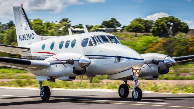 Beechcraft King Air 90 (N362MC)