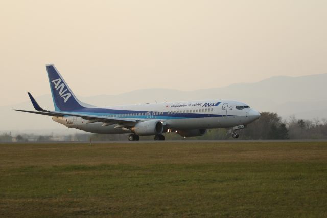 Boeing 737-800 (JA53AN) - 01 May 2015:HKD-KIX.