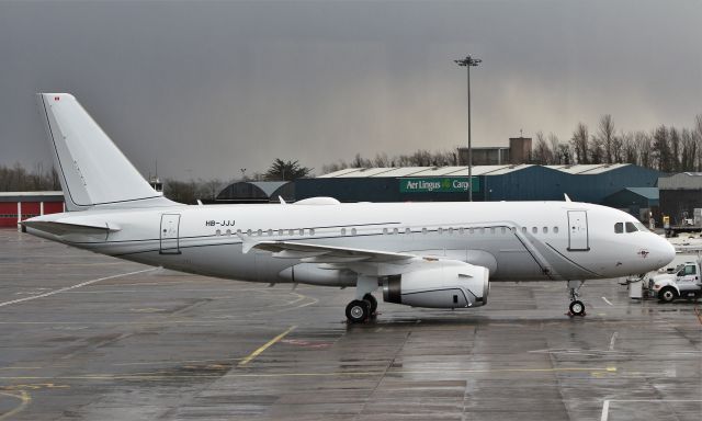 Airbus A319 (HB-JJJ) - nomad aviation a319-133cj hb-jjj at shannon 8/12/19.