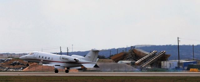 Learjet 60 (N632SC)