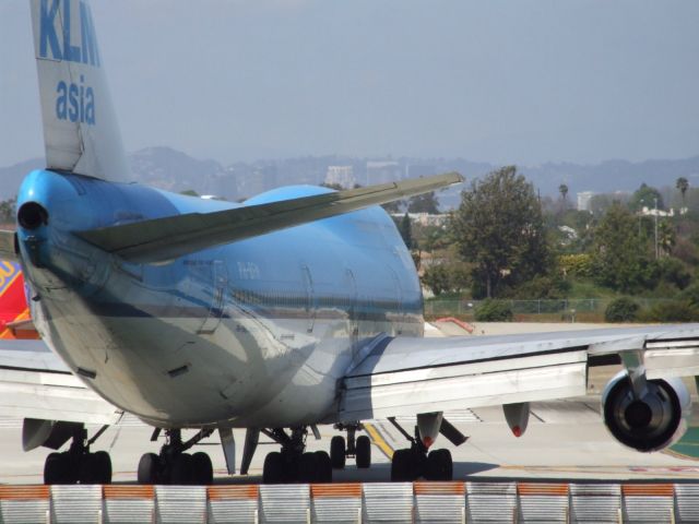 Boeing 747-400 (PH-BFM)