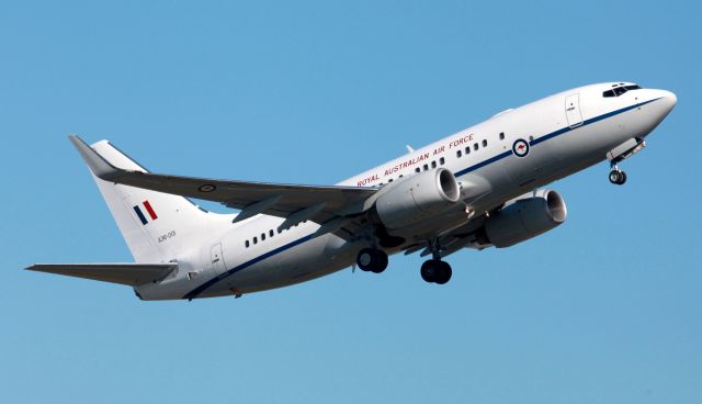 Boeing 737-700 (A36001) - "OZ-FORCE1 Departing 34R YSSY