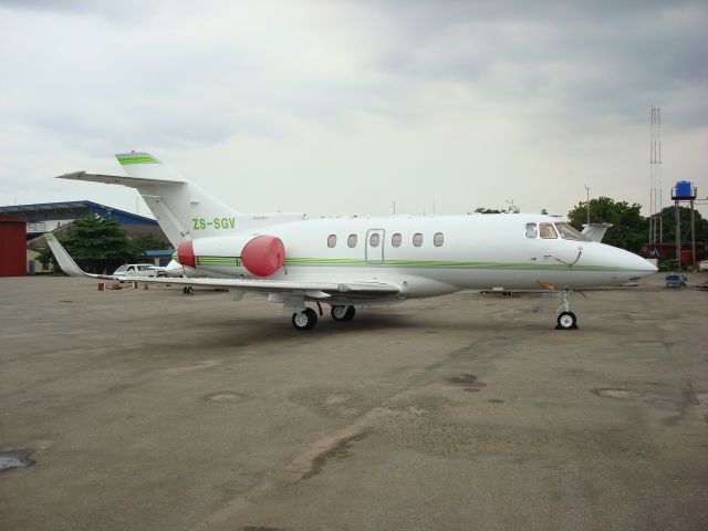 Hawker 800 (ZS-SGV)