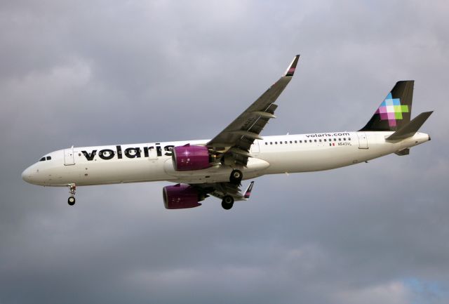 Airbus A320neo (N543VL) - Volaris / Airbus A321-271N / MSN 9070 / N543VL / MMMX 08/2020