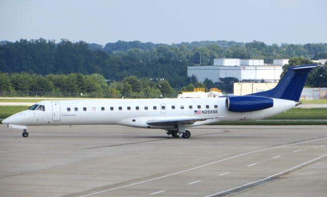 Embraer ERJ-145 (N268SK) - Chautauqua Airlines ERJ-145 7/25/13