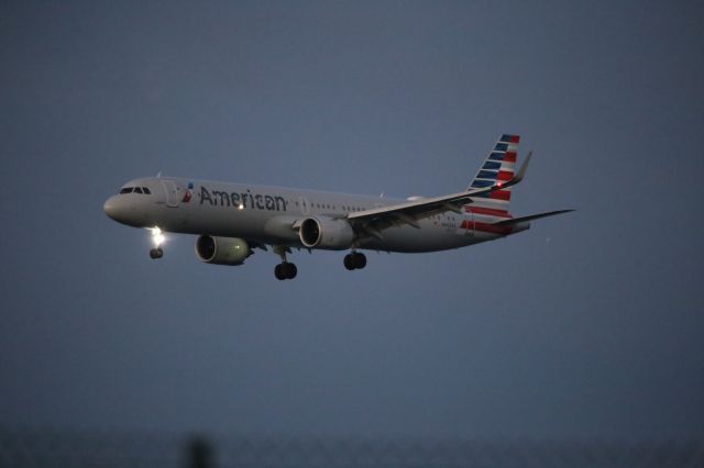 Airbus A321neo (N443AA)