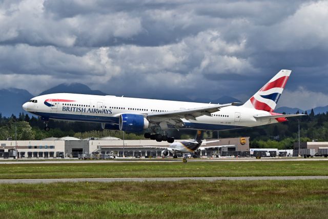 Boeing 777-200 (G-VIIR)