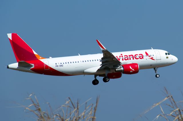 Airbus A320 (PR-ONZ)