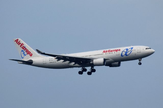 Airbus A330-200 (EC-JPF)