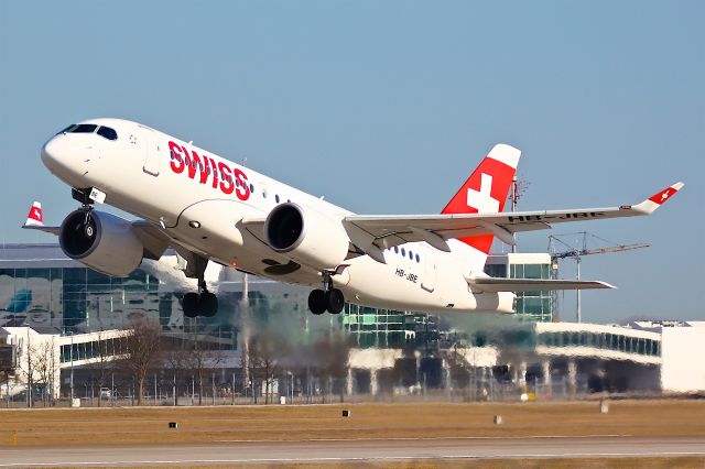 Airbus A220-100 (HB-JBE)