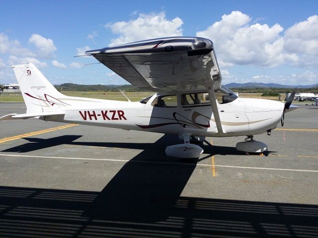 Cessna Skyhawk (VH-KZR)