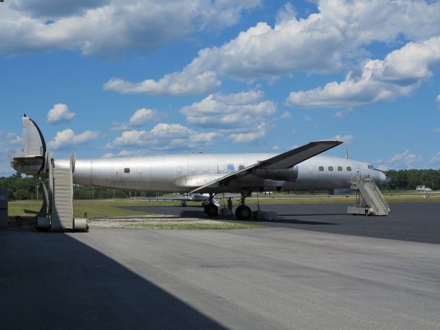 Beechcraft Bonanza (36) (N8083H) - This aircraft serves as a spare part supply for a Connie restoration project of Lufthansa at KLEW.