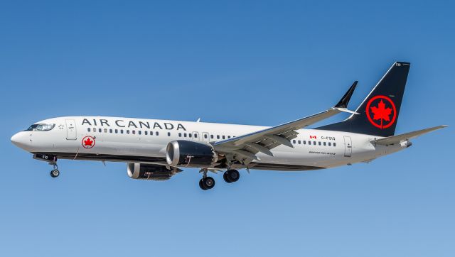 Boeing 737 MAX 8 (C-FSIQ) - Air Canadas newest Max8 arrives from Calgary as AC134