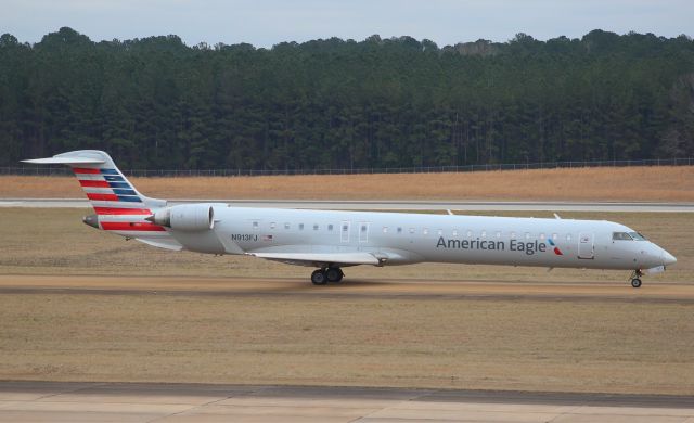 Canadair Regional Jet CRJ-900 (N913FJ)