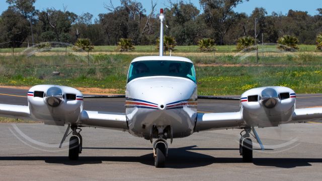 Piper PA-30 Twin Comanche (VH-SGZ)