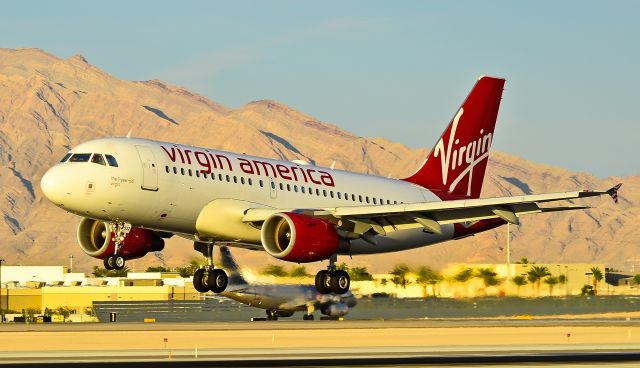 Airbus A319 (N522VA) - N522VA Virgin America 2006 Airbus A319-112 C/N 2811 "the 1-year old virgin" -   Las Vegas - McCarran International (LAS / KLAS) USA - Nevada, October 14, 2011 Photo: Tomás Del Coro