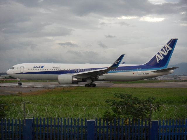 JA622A — - ANA B767-381ER JA622A a rel=nofollow href=http://www.youtube.com/watch?v=zWWJlkvrEX4http://www.youtube.com/watch?v=zWWJlkvrEX4/a