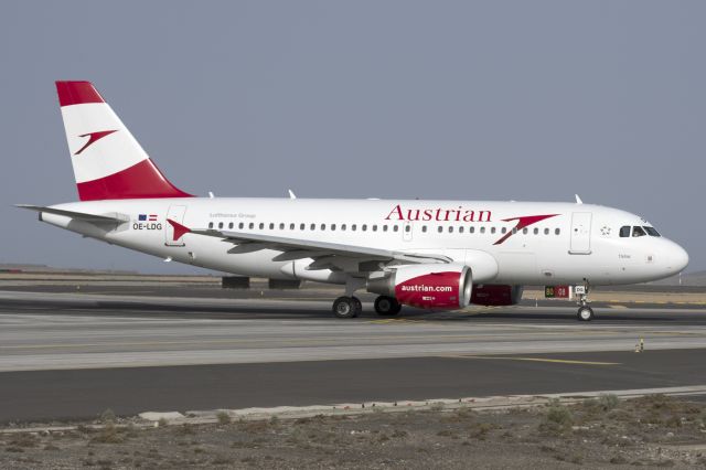 Airbus A319 (OE-LDG) - TENERIFE SURbr /04/08/2016