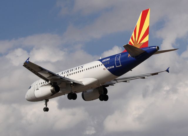 Airbus A320 (N826AW)