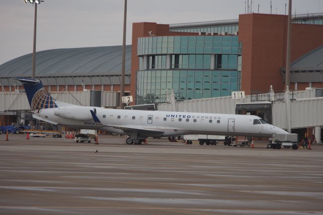 Embraer ERJ-145 (N14162)