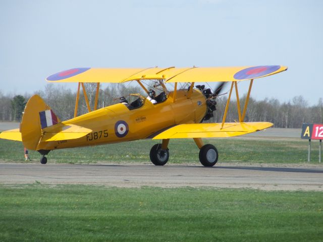 C-GKUE — - Taxiing out for a local flight - 13 May 2012