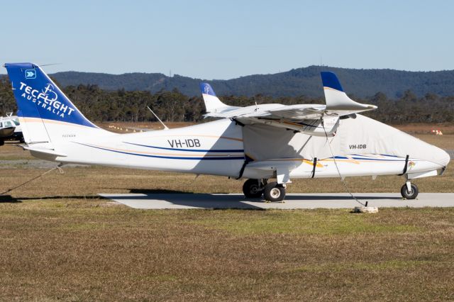 TECNAM P-2006T (VH-IDB)