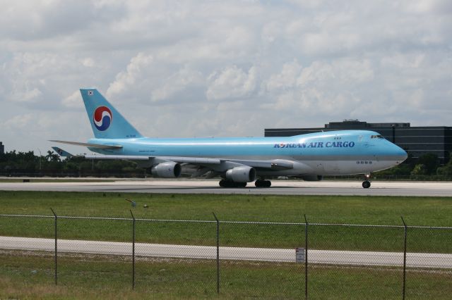 Boeing 747-400 (HL7448)