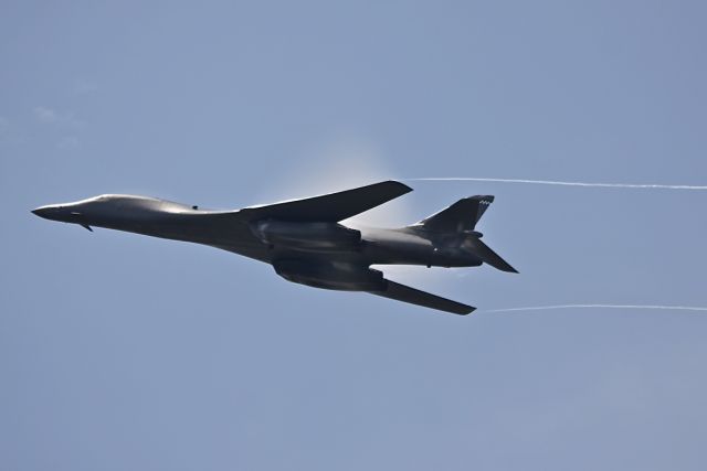 Avro 683 Lancaster (B1B) - B-1B,LANCER,DYESS at Thunder over Michigan,2011