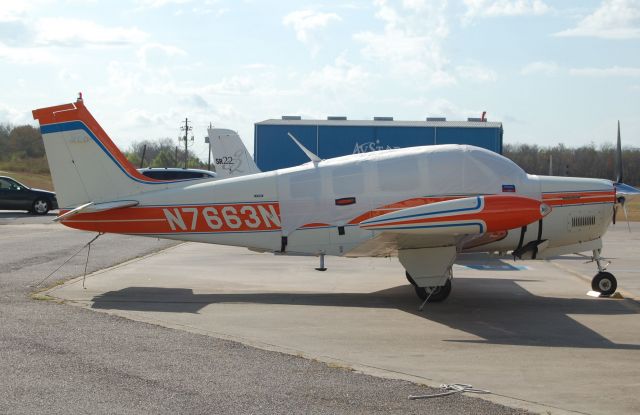 Beechcraft Bonanza (36) (N7663N)