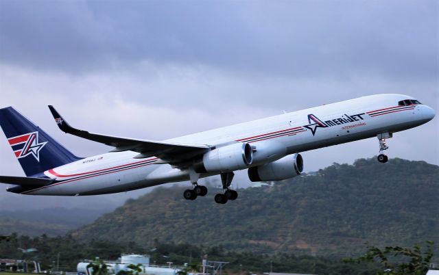 Boeing 757-200 (N172AJ)