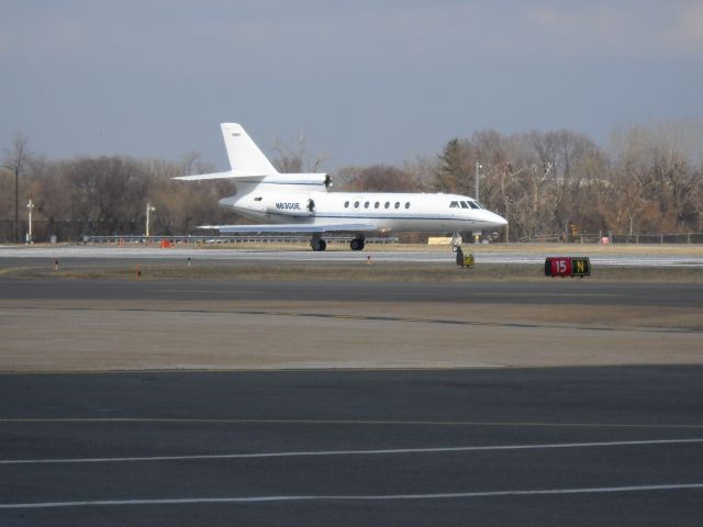 Dassault Falcon 50 (N8300E)