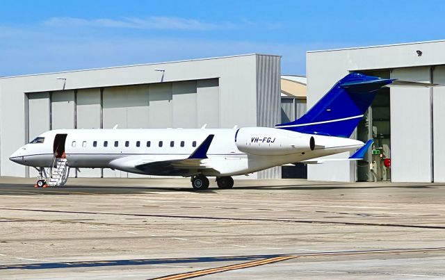 Bombardier Global Express (VH-FGJ)