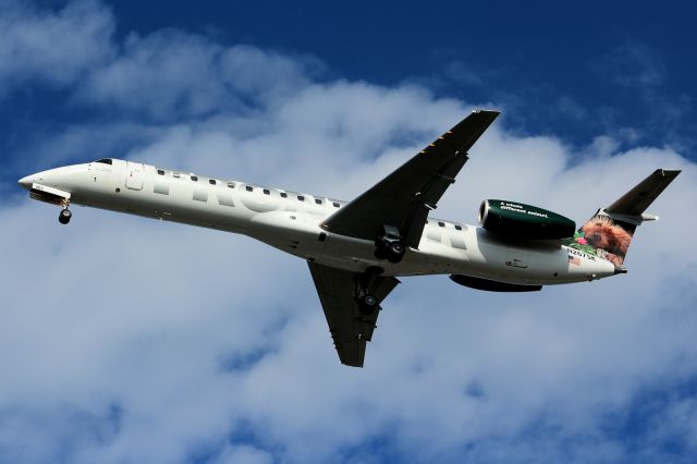 Embraer ERJ-135 (N267SK) - Frontier EMB-145LR landing Nashville 03/15/12