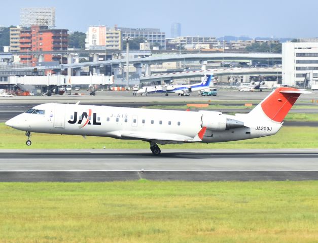 Canadair Regional Jet CRJ-200 (JA209J)